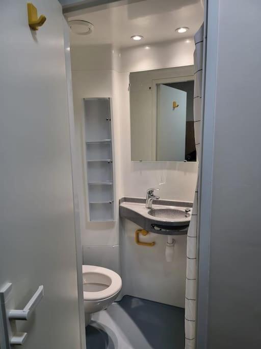 Comfort Meets Convenience เบอร์มิงแฮม ภายนอก รูปภาพ